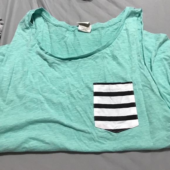 VS Pink muscle tank