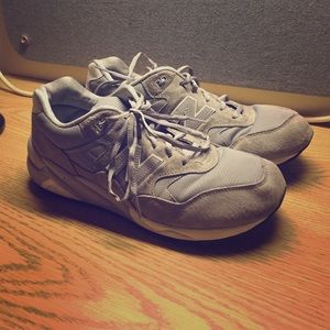 New Balance 580