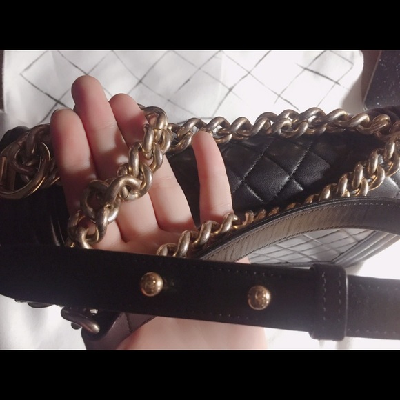 (Sold on Tradesy)Chanel Medium Le Boy Gold HW - Picture 2 of 4