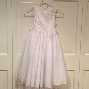 White flower girl dress