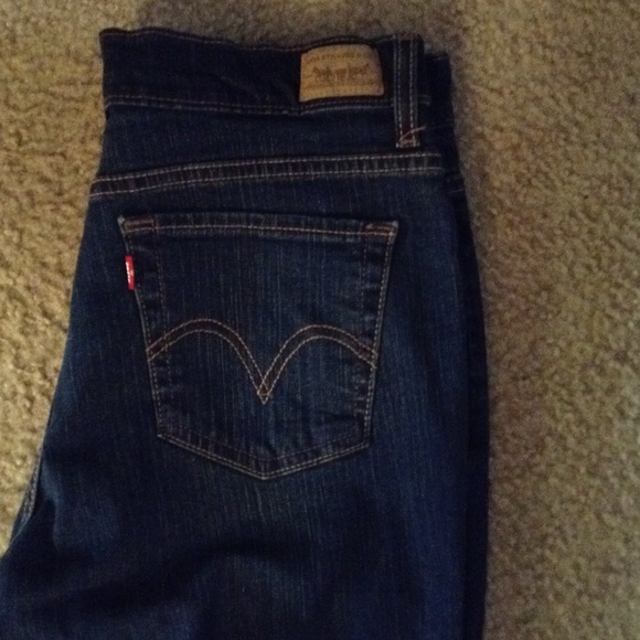 Levi's Bootcut Jeans - Picture 4 of 4