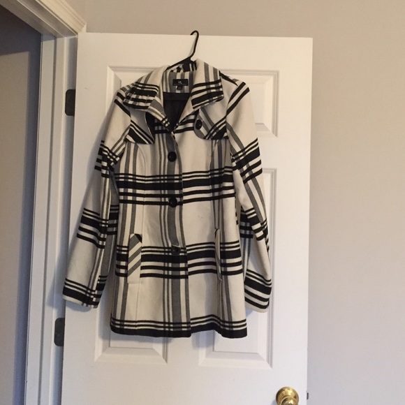 Pea coat