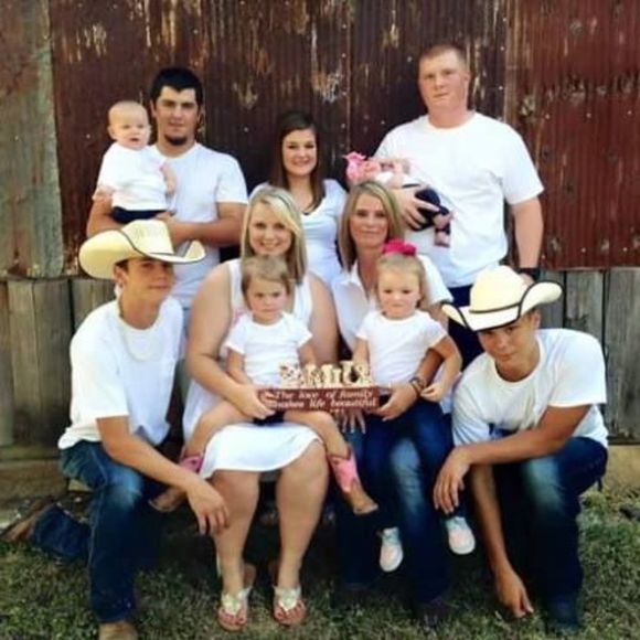 Meet your Posher, Josh - Picture 1 of 1