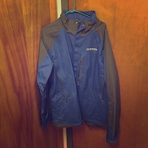 Kolumb Raincoat