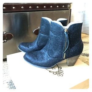 Joyfolie Black Kali Ankle Boot - Women