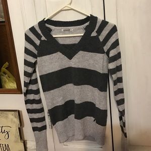 Garage V neck sweater!!!