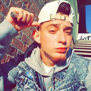 Meet your Posher, Evan