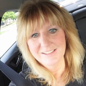 Meet your Posher, Sharon