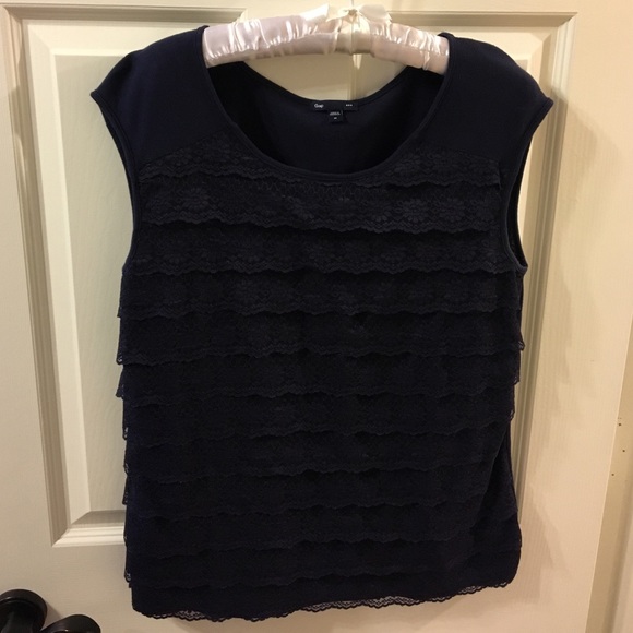 Gap Navy Lace Front Sleeveless Blouse