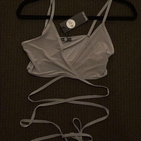 Boohoo Tops - Criss cross crop top