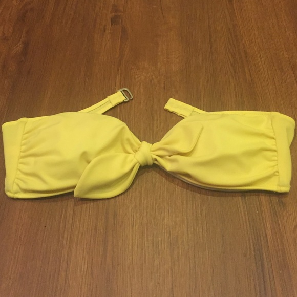 Victoria's Secret Bandeau Bathing Suit Top - Picture 1 of 1