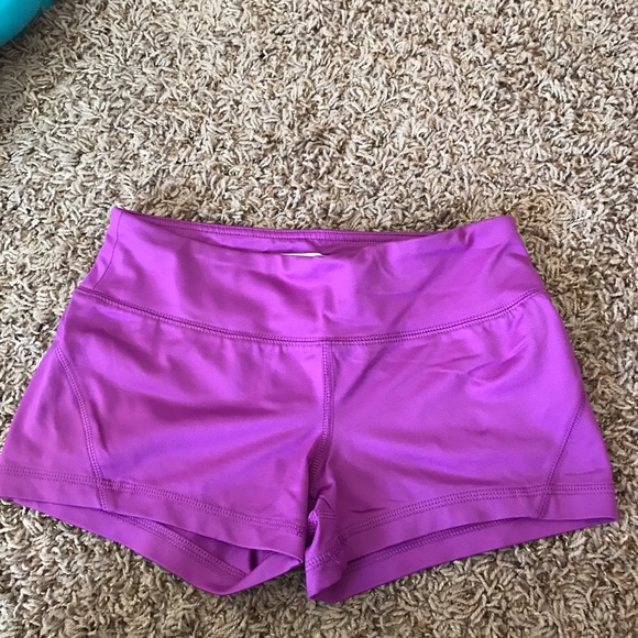 Forever 21 spandex workout shorts