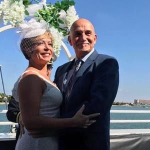 Meet your Posher, Cynthia