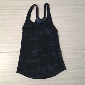 Women's Lululemon blue camo racerback tank
