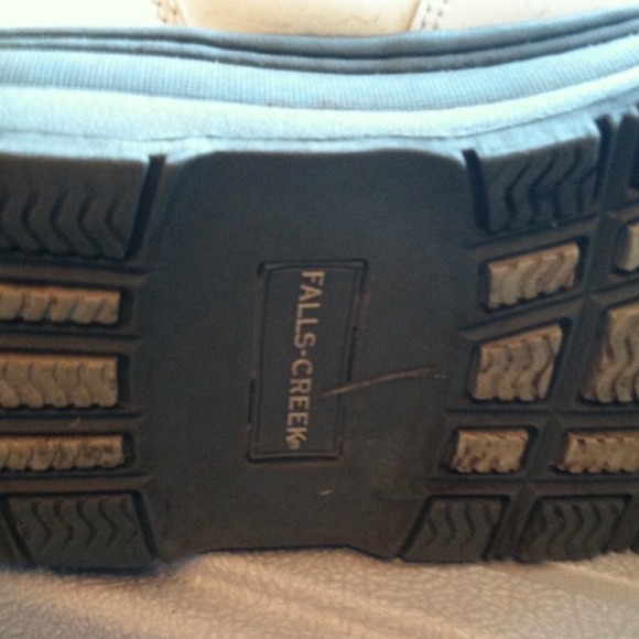 Falls Creek Women's Winter Boots size 10 - Picture 4 of 4