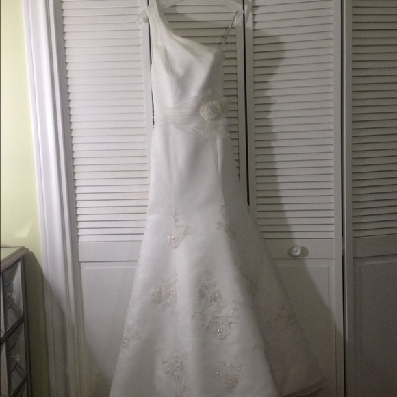Kitty Chen "Iris" Wedding Dress