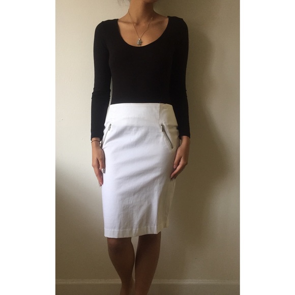 New York & Company White Skirt - Picture 2 of 3