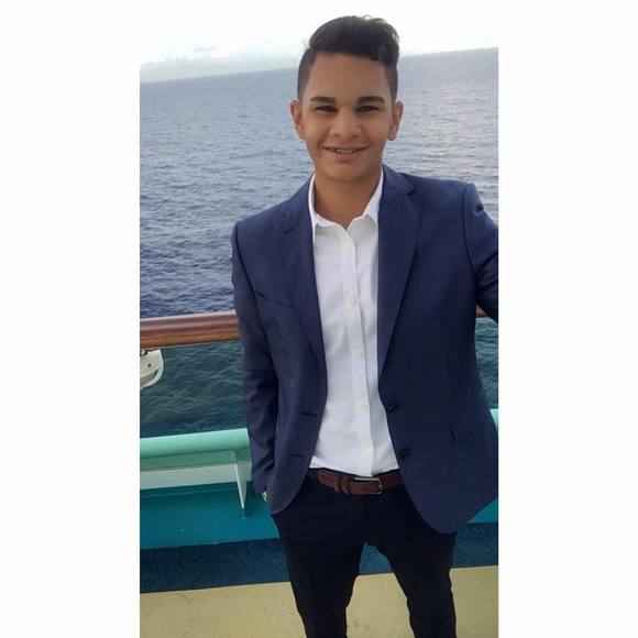 Meet your Posher, Gabriel