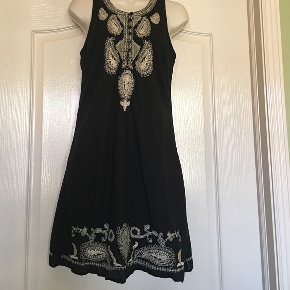 Indian black dress - Picture 1 of 3
