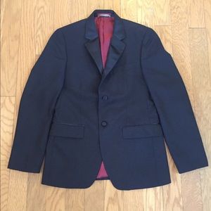 Men's Izod tuxedo