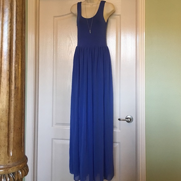 Beautiful long blue maxi dress size small