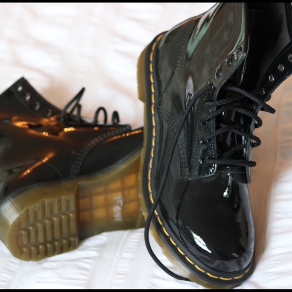 Dr. Martens Shoes - Doc Martens Patent Boots Dr. Martens Shoes - Doc Martens Patent Boots