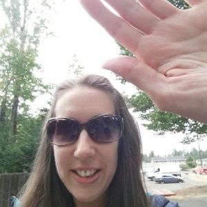 Meet your Posher, Juliet