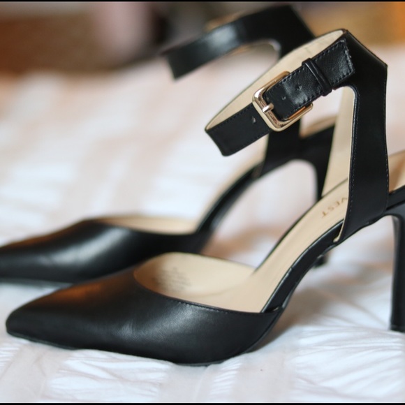 Nine West Shoes - Nine West Open Back Black Pump Nine West Shoes - Nine West Open Back Black Pump