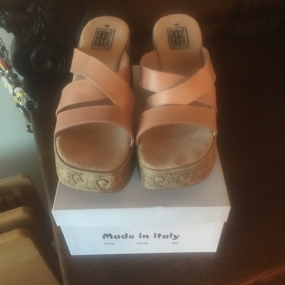 City Snappers Wedges