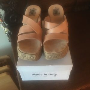 City Snappers Wedges