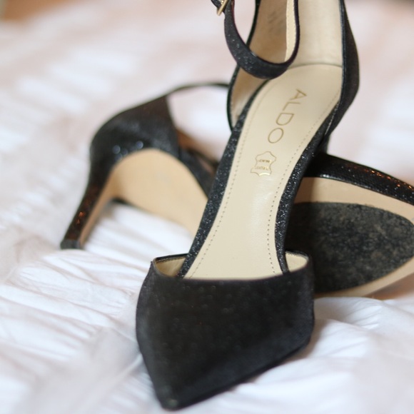 Aldo Shoes - Aldo Black Glitter Pumps Aldo Shoes - Aldo Black Glitter Pumps