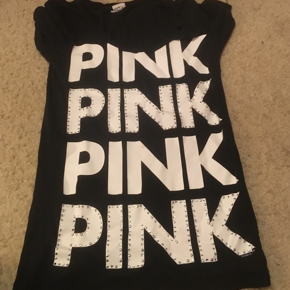 VS Pink Black tee
