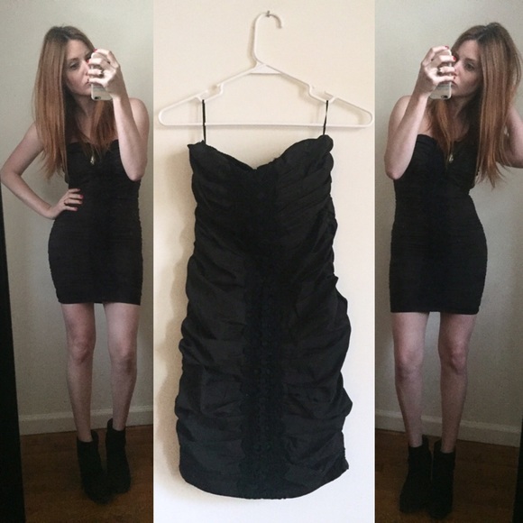 NWT Love Point Embroidered Dress