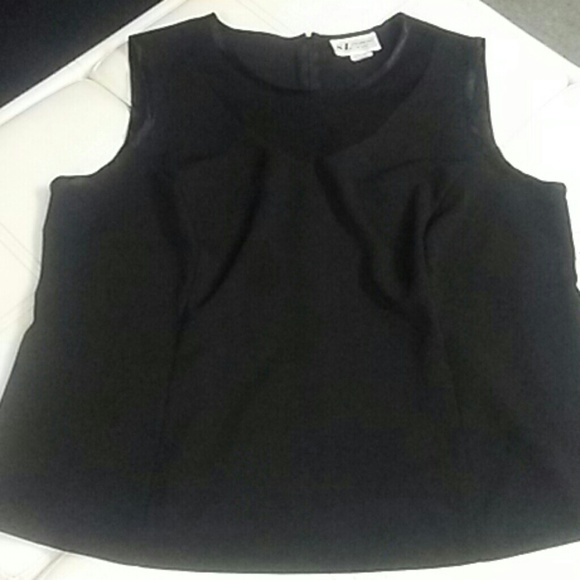 Classy & Comfortable 2pc Black tank top w/capris pants set by SL Fashions - Picture 2 of 4