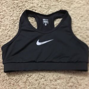 Sports bra