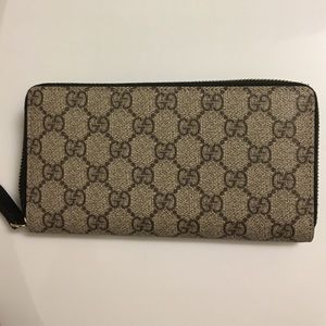 Gucci wallet