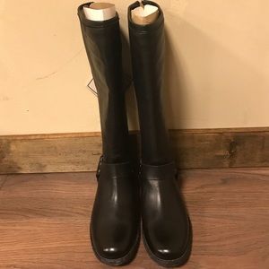 Frye Philip Harness Tall