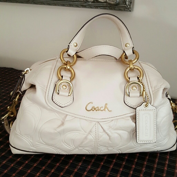 ❤MOTHER'S DAY❤️ SPECIAL COACH Bag🌼