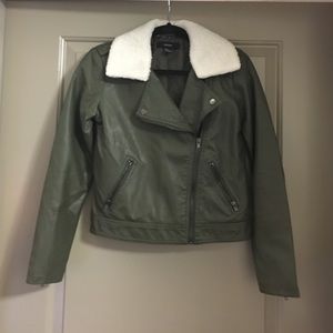 💥  FOREVER 21 COAT💥