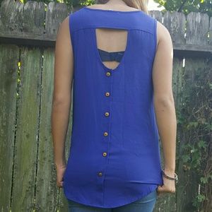Cut-out back tank top