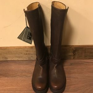 Veronica Criss Cross Tall