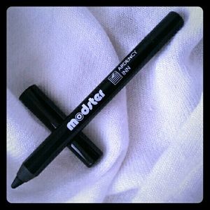 Free Black eyeliner