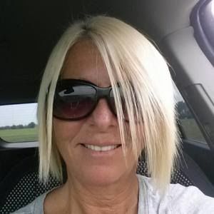 Meet your Posher, Michele