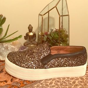 Target Mossimo shoes size 6.5