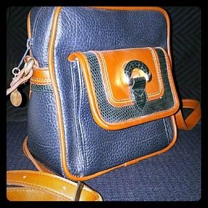 Vintage leather bag