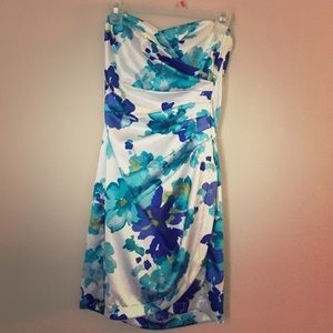 Beautiful Spring Cocktail Dress👗