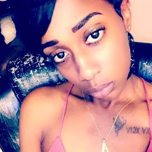 Meet your Posher, Ashleigh