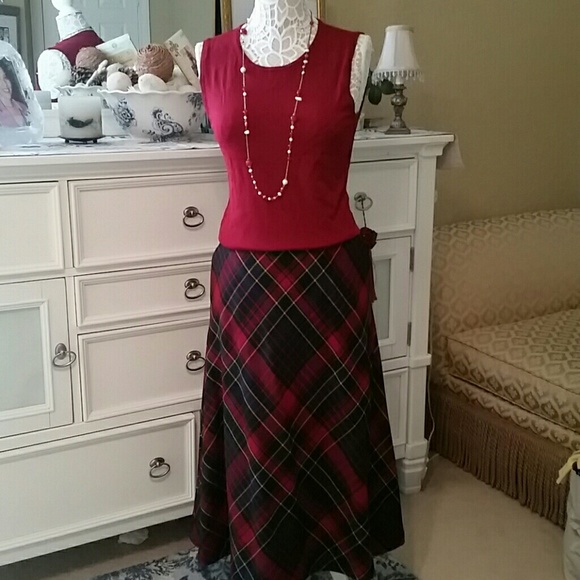 GORGEOUS Ralph Lauren Skirt