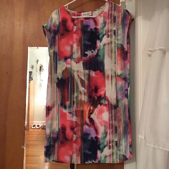 Black Bead Printed Shift Dress!