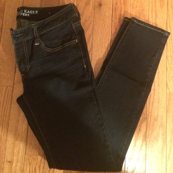 American Eagle size 6 jeans